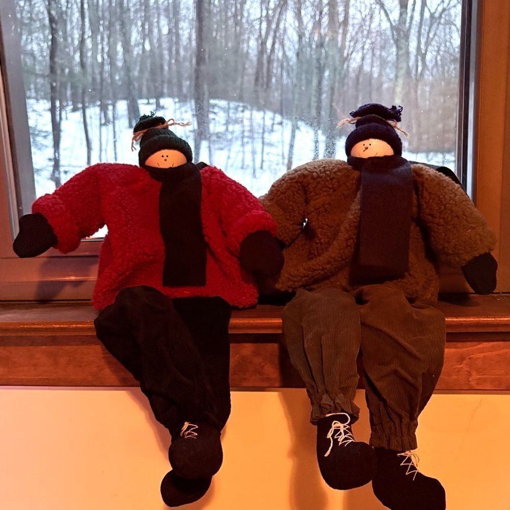 Primitive Shelf Sitter Dolls Pair Rustic Cabin Winter Christmas Decor Long Legs